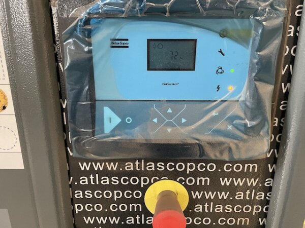 Schraubenkompressor Atlas Copco, 8,25 bar, mit Tank 270L,   – gebraucht