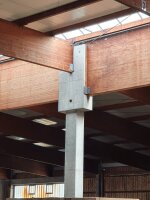 gebrauchte Holzleimbinderhalle  3.600m²